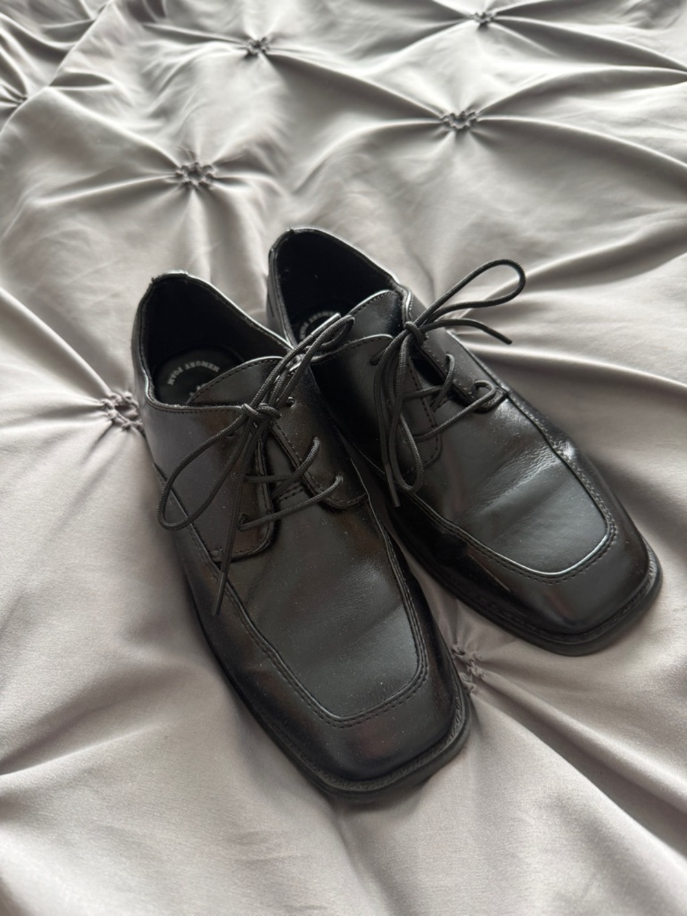 Sonoma black boys dress shoes size 4